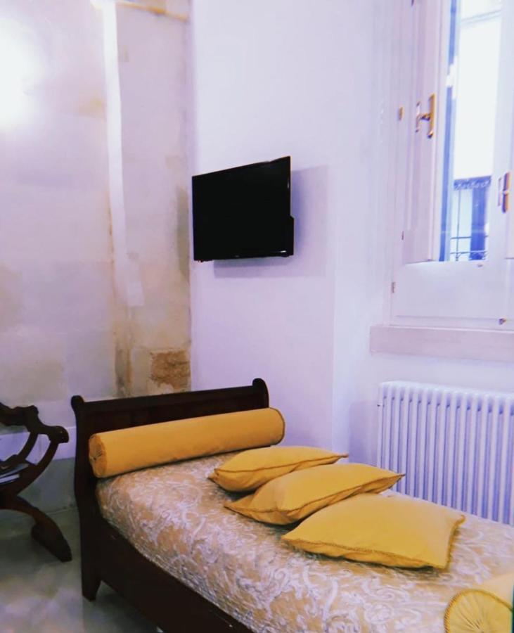 Lo Scrigno Barocco Bed & Breakfast Lecce Eksteriør bilde