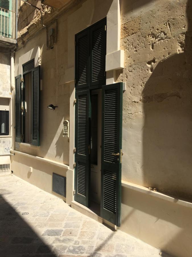 Lo Scrigno Barocco Bed & Breakfast Lecce Eksteriør bilde