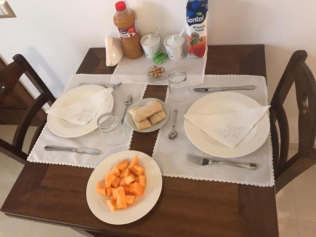 Lo Scrigno Barocco Bed & Breakfast Lecce Eksteriør bilde