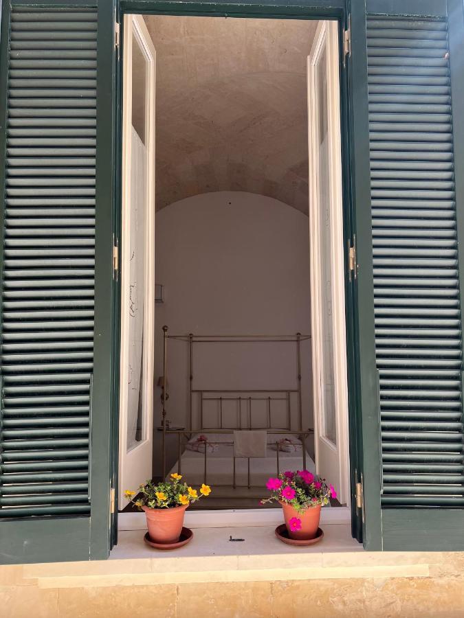 Lo Scrigno Barocco Bed & Breakfast Lecce Eksteriør bilde